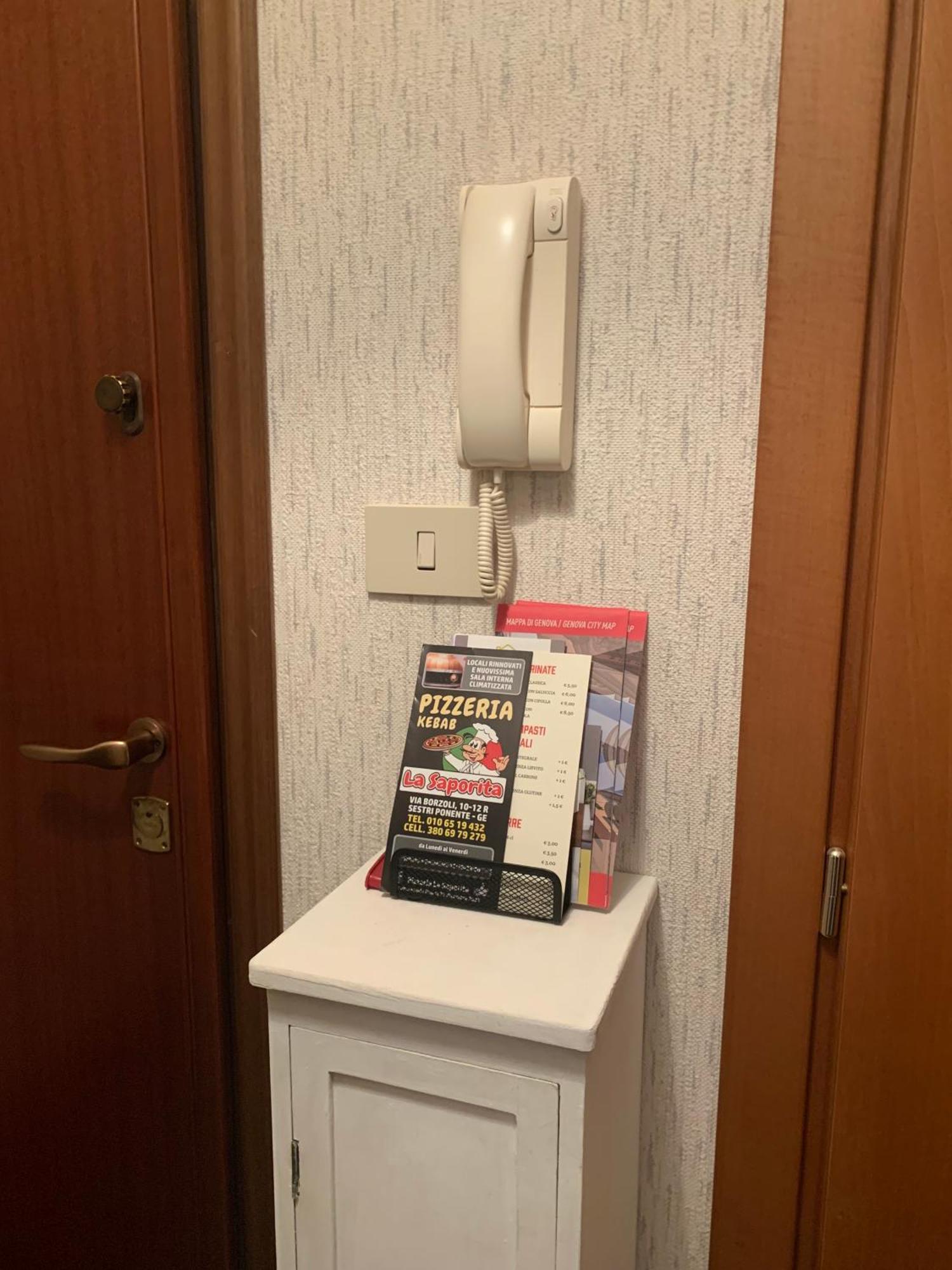 Erzelli'S House By Smart-Home, Apt A Con 3 Camere ジェノヴァ エクステリア 写真